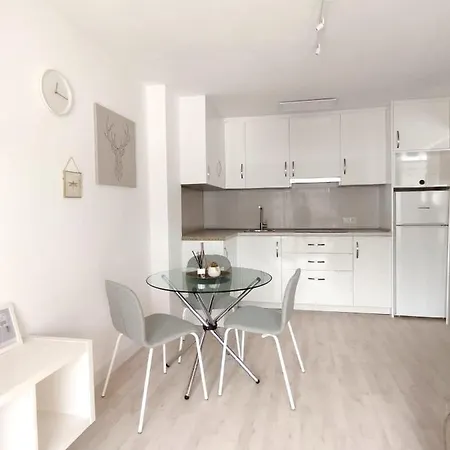 M&r Acaciasbeach, Parking Privado *