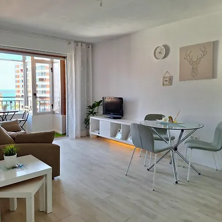 M&r Acaciasbeach, Parking Privado * トレビエハ