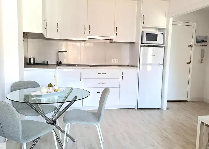 M&r Acaciasbeach, Parking Privado *