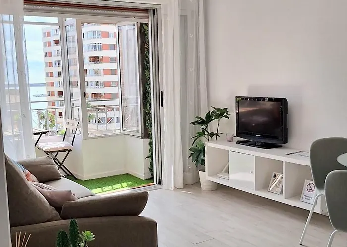 M&r Acaciasbeach, Parking Privado Apartment Torrevieja